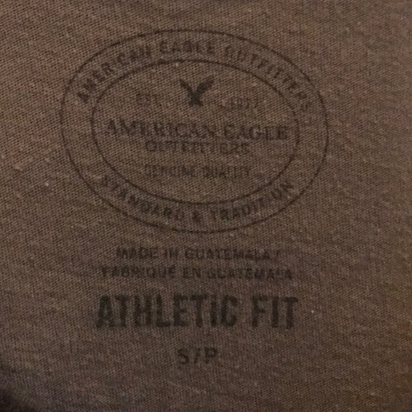 American Eagle Graphic Tank Top - Picture 3 of 4